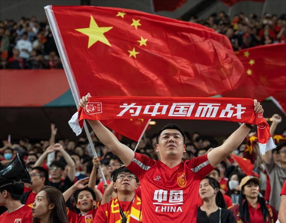 U16男足全胜晋级U17亚洲杯，中国足球队官方发布海报庆祝