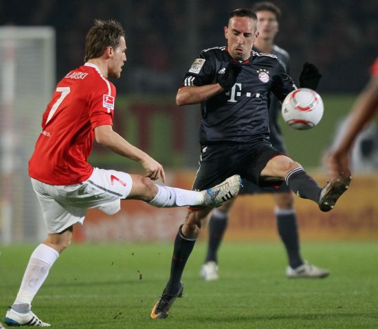 3-0！科内利亚诺世俱杯开门红，朱婷轰13分，肌肉线条太明显