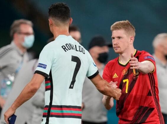 步行者和公牛均陷入困境，争夺季后赛资格，形势严峻。